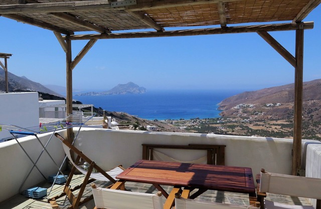 Kaminaki Amorgos Studios & Apartments
