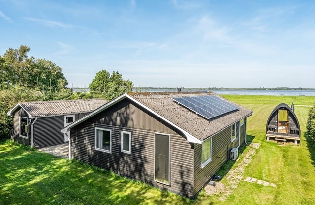 "Kanerva" - 100m to the fjord by Interhome