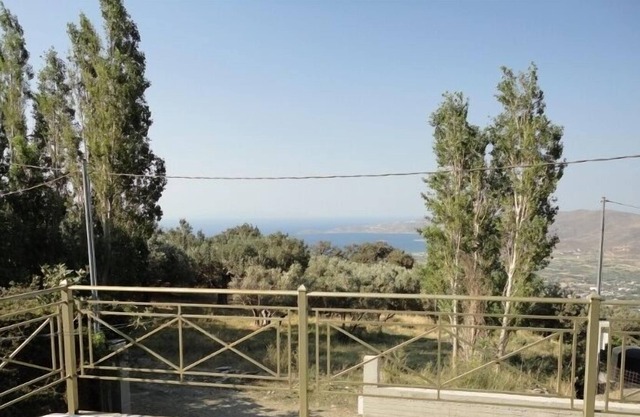 Karystos: KARYSTOS - Villa new in an ECRIN of nature 1st hiring
