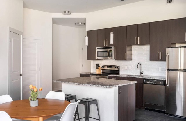Kasa Modern 2 BD Free Parking Alexandria