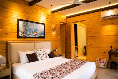 Kasauli Hills Resort