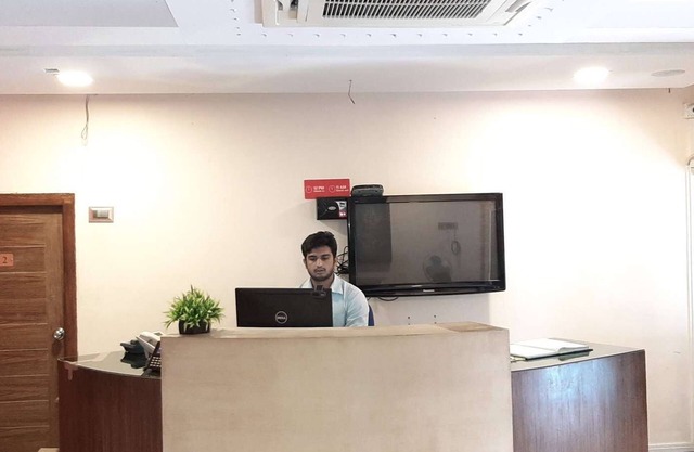 Kaveri Hotel B&B/Guesthouse