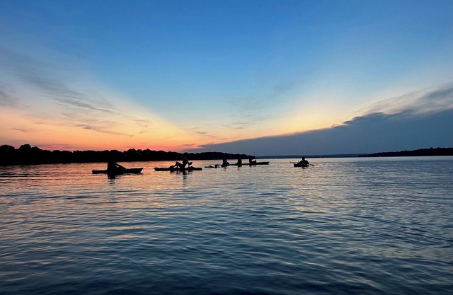 Kayaks*Forest View*Firepit*King*Lakefront*Gameroom