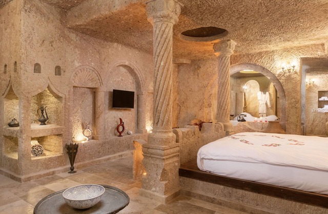 Kayata Cave Suites