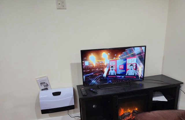 Kento Executive B&B is a nice and cozy 2 bedroom suite fully furnished