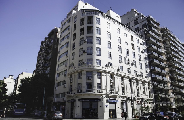 Ker Urquiza Hotel