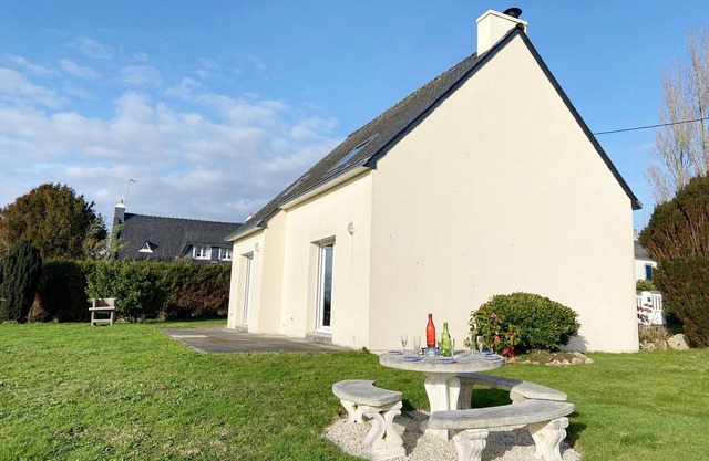 KERBACHIQUE - House with garden for holiday rental in Plouharnel, South Morbihan - C89