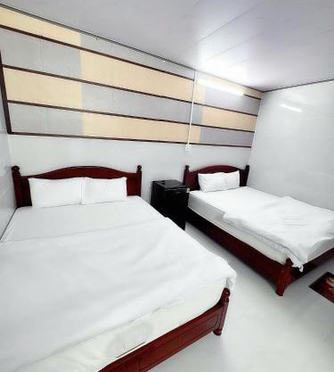 Khách sạn Vinh Hotel