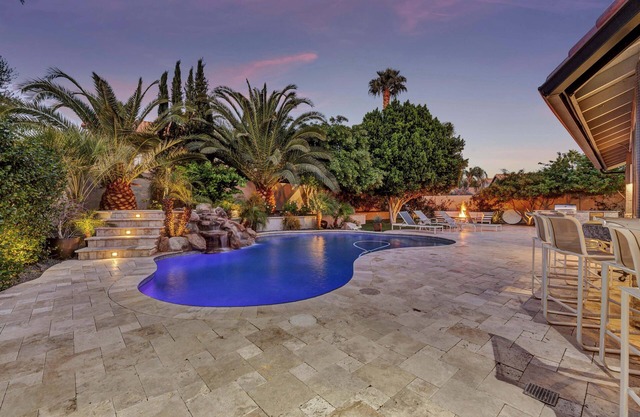 KIERLAND FINEST+PRIVATE YARD+CUSTOM HOME+ALL TOILETRIES PROVIDED! ⭐️⭐️⭐️⭐️⭐️ PROPERTY