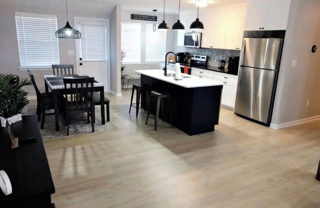 KING BED/FAMILY FRIENDLY/GAMEROOM‼/NEAR CROSSPLEX