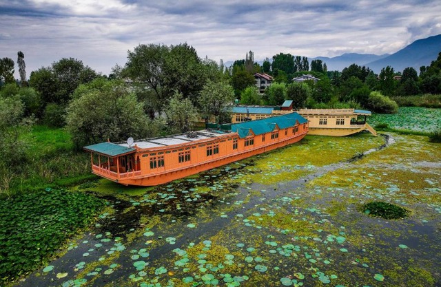 Kings Houseboats
