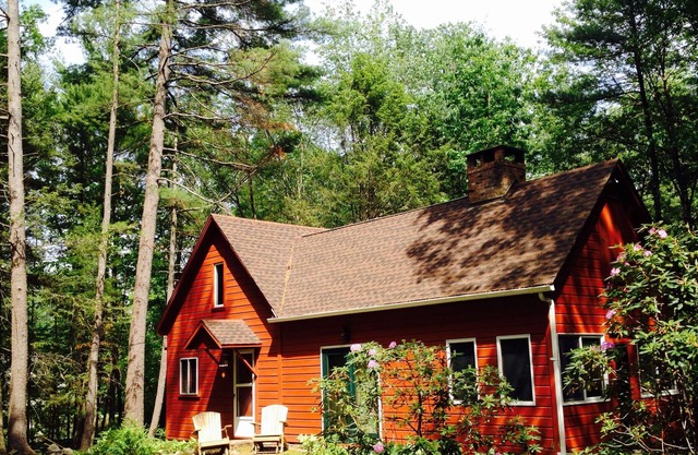Kingston/Hurley country escape.