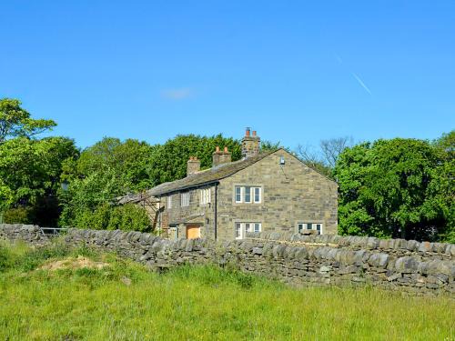 Kirkstall Wood Farm