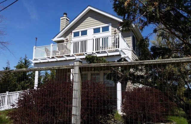 Kismet, 4 bedroom Fire Island family house "IMAGINE"