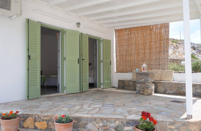 Klados Seaside Family Studio