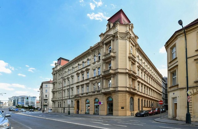 Klimentská 52 Residence