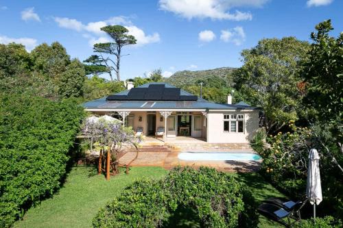 Kloof House - with solar backup power
