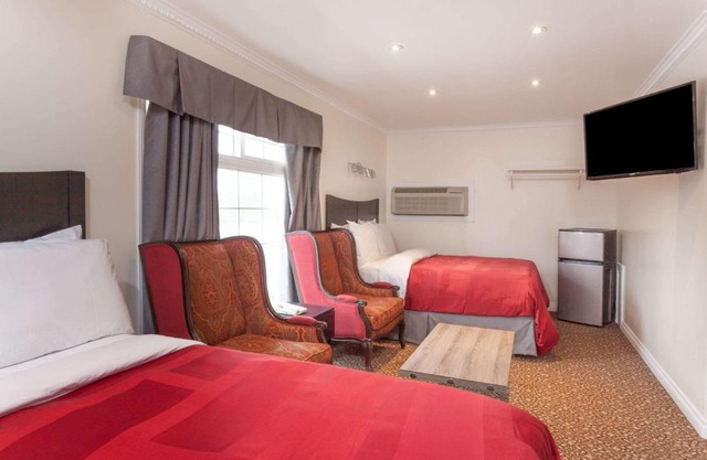 Knights Inn Kingston