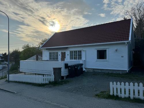 Koselig hus i Skudeneshavn, beliggenhet på Karmøy