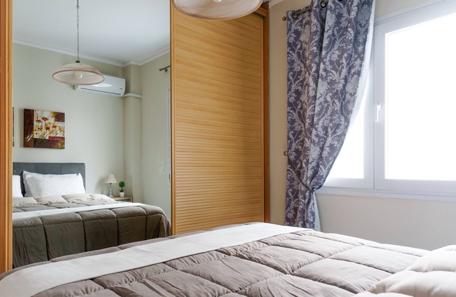 Koukaki Confidential Sleek Urban Apartment by JJ Hospitality-