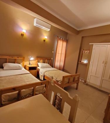 KR Hotel