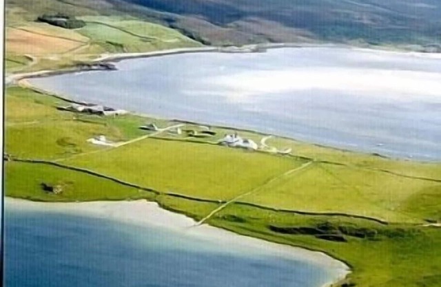 Kyleview - A shepherds cottage with far reaching views across Kyle of Durness