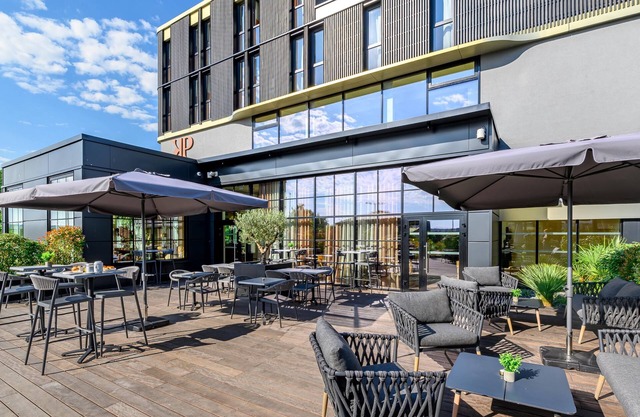 Kyriad Prestige Compiègne Hotel & Spa