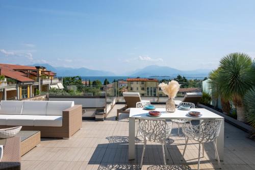 L'Angelica Loft Apartment Lake View - Desenzano del Garda