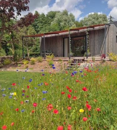 L'Ermitage - L'écolodge des Monts des Flandres - Au coeur de 800m2 de jardin privé