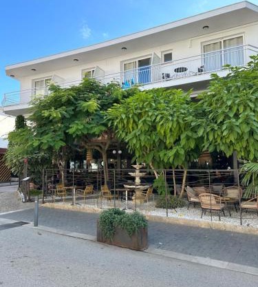 L'Illa Hotel