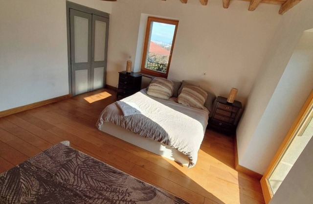 L'instant repos Spacious room for rent in Neydens, near Geneva