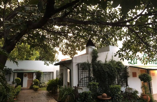 La Bella B&B Under the Fig Tree
