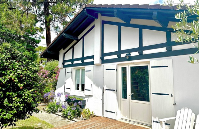 La Cabane des Abatilles, villa with pool in Arcachon, 5 minutes from the beach!