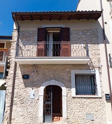La casa di B
