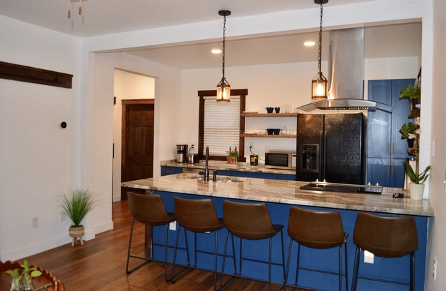 La Casita: A Cozy Retreat Near Wake Forest University"