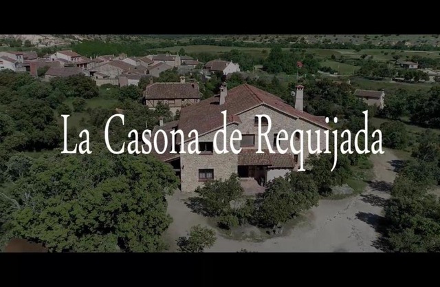 La Casona de Requijada a 6km de Pedraza con Piscina