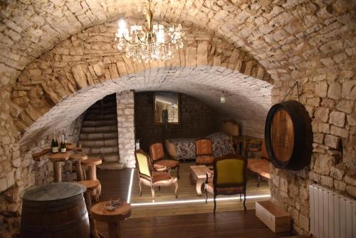 La Cave Secrète