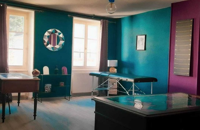 La Curieuse naughty game suite, adult game room