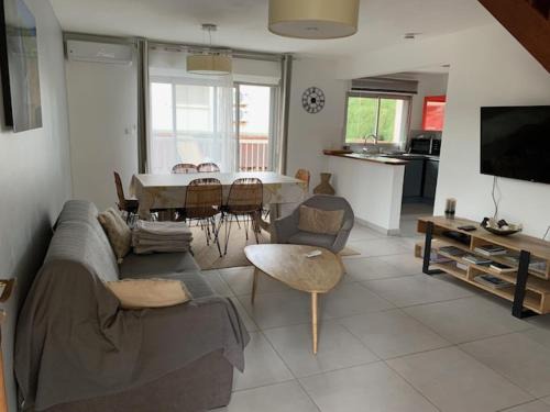 La Duchesse - T3 Duplex à St-Gilles-Les-Bains