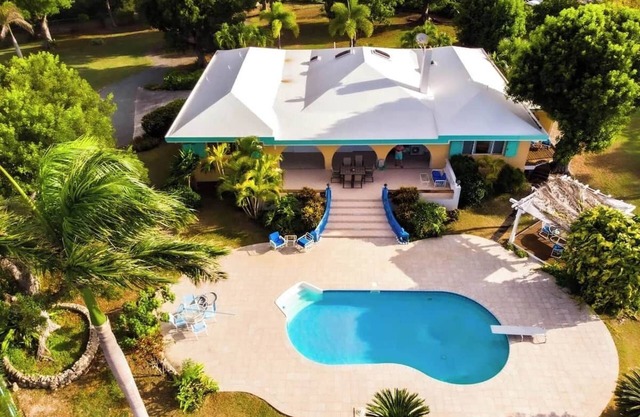 La Grande Princesse Deja Blue