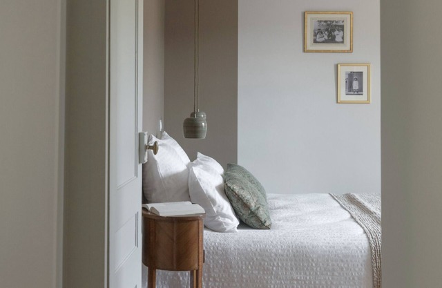 La Maison des Monts d’Or bed and breakfast and charming cottages Saint Ge