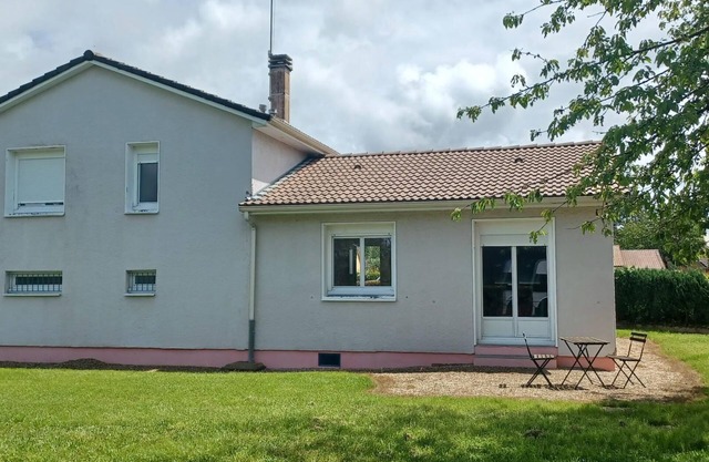 La Maison du Lac - Montceau LES Mines