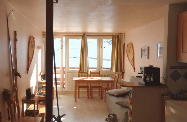 La mongie-tourmalet: appt 6p, 2 stars, at the foot of the slopes