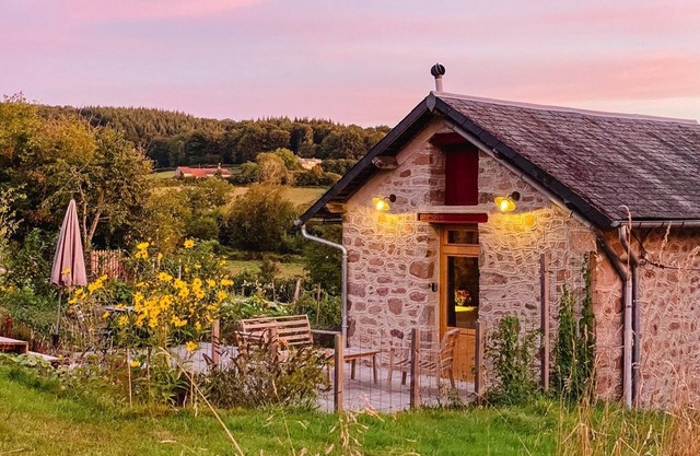 la petite maison, 2 person gite in beautiful Bourgandy