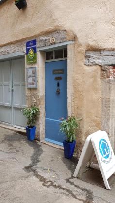 La Porte Bleue