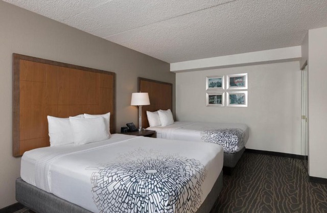 La Quinta by Wyndham Secaucus Meadowlands