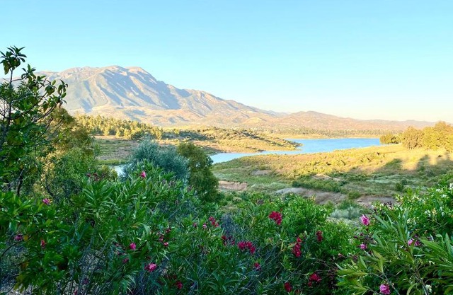 La Rústica en Viñuela, piscina privada