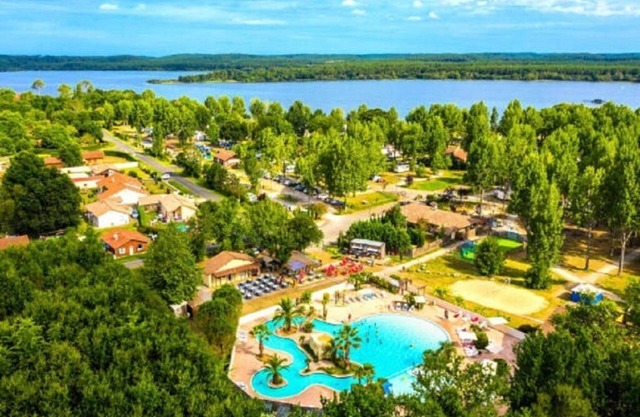 La Roque d'Anthéron - Mobile-home - 6 pers - 3 bdrms - Swimming pool