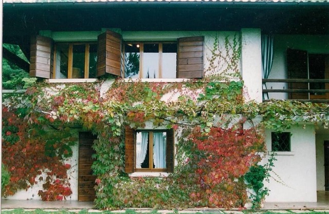 La Rovaia: nature, art and prosecco nearby Asolo, Veneto