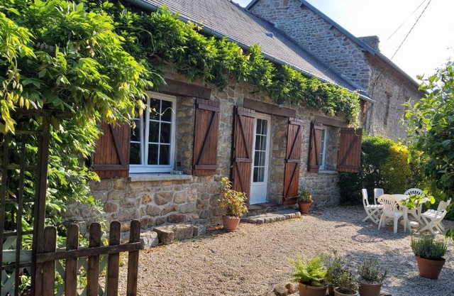 La saunière - Chez Hélène - Gîtes en baie